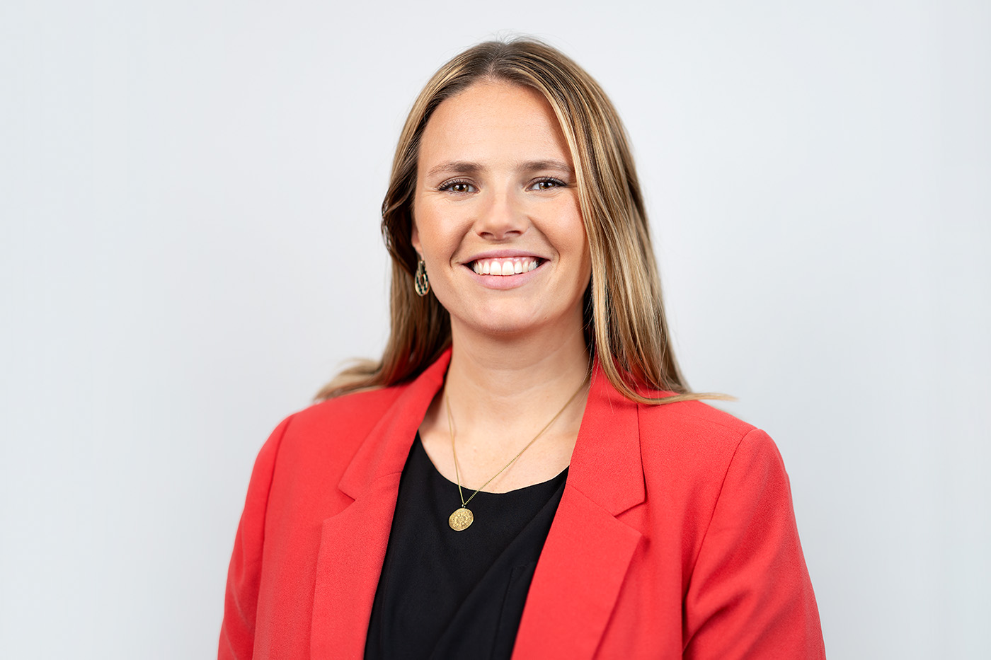 Professionelles Business Portrait einer Frau im Fotostudio